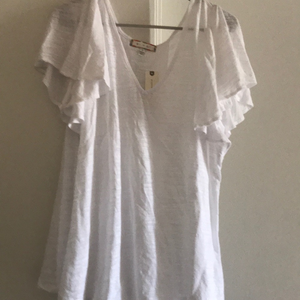 White eri+Ali top